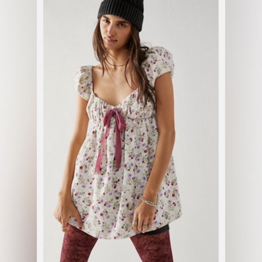 Free People Floral Gaia tunic with Puff Sleeves
